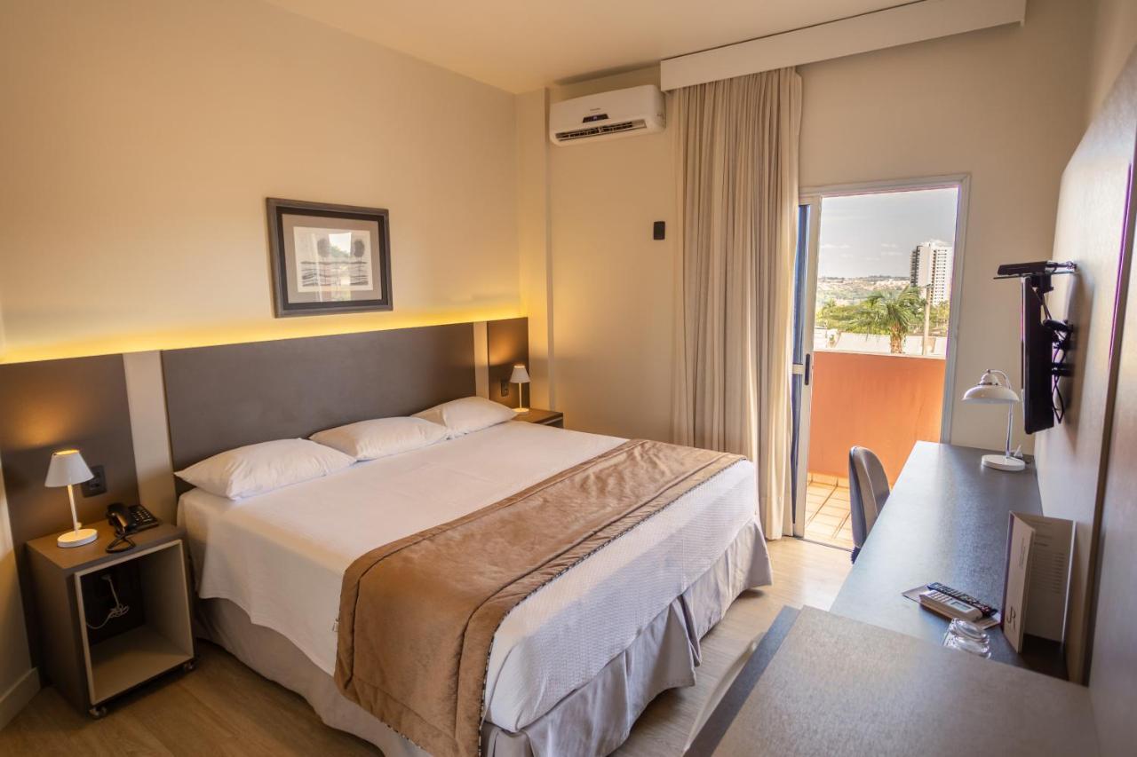 Jr Hotel Marilia Marília Exterior foto